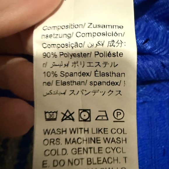 Elegant Sapphire Blue Women's Blouse - Picture 4 of 4